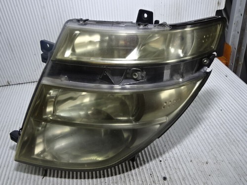 Nissan elgrand e51 headlight - nissan,