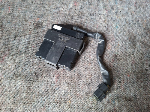 Triumph sprint 900 cdi ecu - sprint,