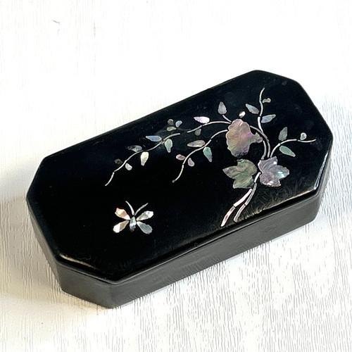 Vintage snuff pill hinged - hinged, box