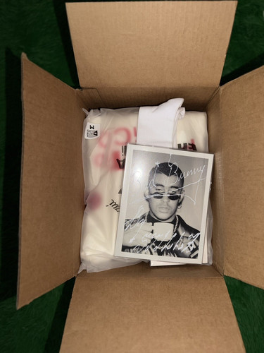 Bad bunny sneaker - bunny, box