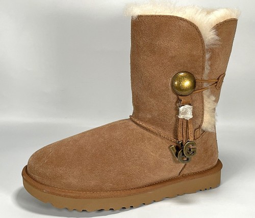 Ugg bailey button logo - button, charm