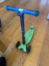Maxi Micro Scooter Deluxe