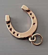 Vintage 9 Ct Gold Yellow  Solid  Horse shoe Charm, Pendant 2.1 grams Hallmarked.