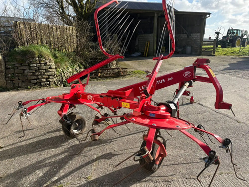 Lely lotus combi 300 hay - lely,