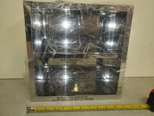 STAINLESS STEEL BATHROOM/MEDICINE CABINET