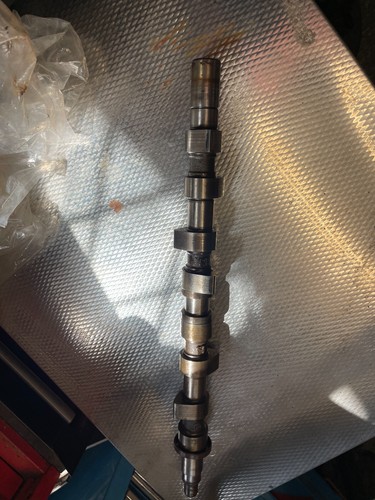 Genuine original camshaft