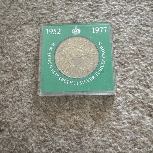 Rare queen elizabeth ii - rare, m