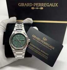 Girard-Perregaux 42mm Laureato Green 81010-11-3153-1CM - Box & Papers 2023
