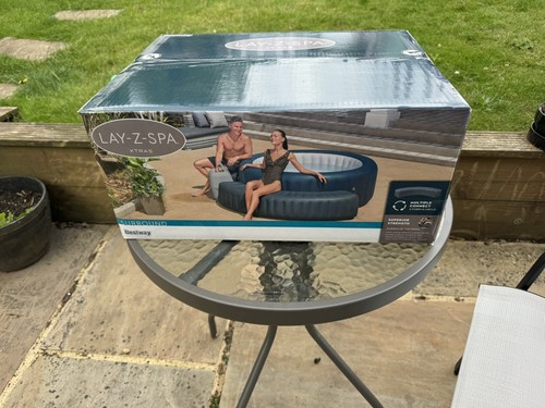 Lay spa hot tub surround - hot,