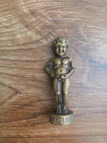 Small heavy brass figure - brass,