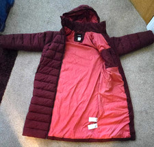 Regatta Women's Longline Padded Hooded Jacket Coat Size 14 Burgundy - Very warm