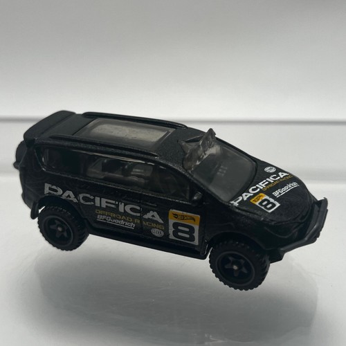 Hot wheels chrysler - wheels, pacifica