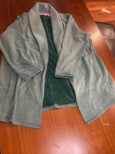 Isaac mizrahi live shawl - live,