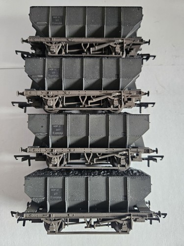 Ton hoppers weathered - ton, x