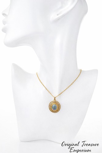 Vintage gold tone filigree - tone,