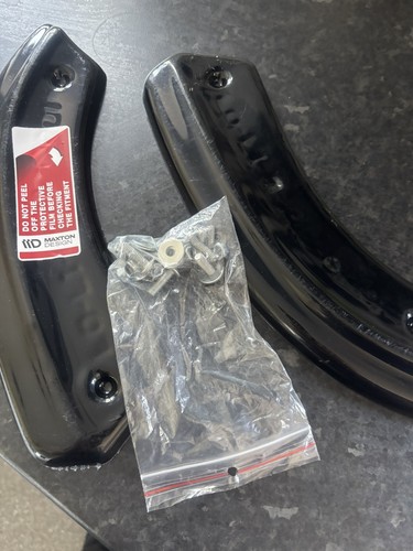 Rear bumper diffusers maxton - rear,