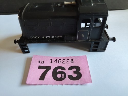 Tri ang gauge r253 diesel - `oo,