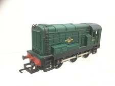 Hornby R156 OO Gauge BR Green