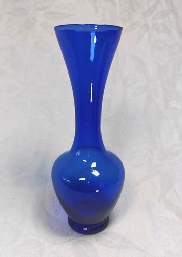 Vintage cobalt blue glass bud - vintage,