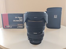 Sigma 24-70mm f2.8 DG Macro