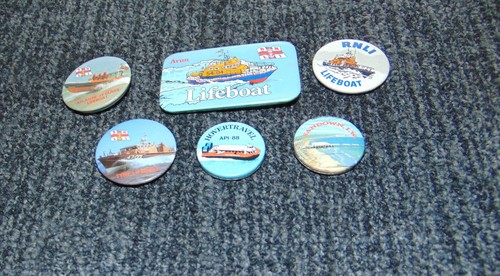 Vintage rnli lifeboat badges - vintage,