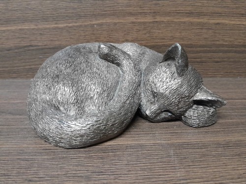 Art sculptured design cat - art,