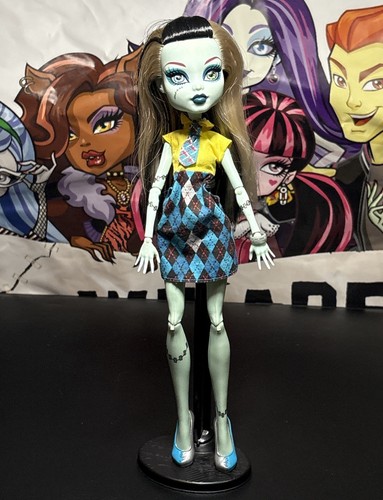 Monster high doll frankie - d),