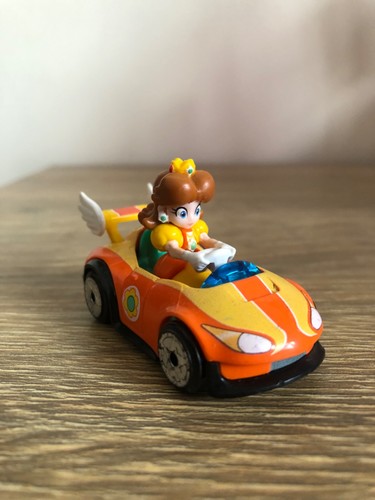Mario kart hot - mario, wheels