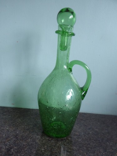 Hand blown bubble glass - -,