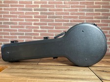 SKB 1SKB-52 Universal 6-String