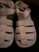 Fly Size 6 Strech Sandles