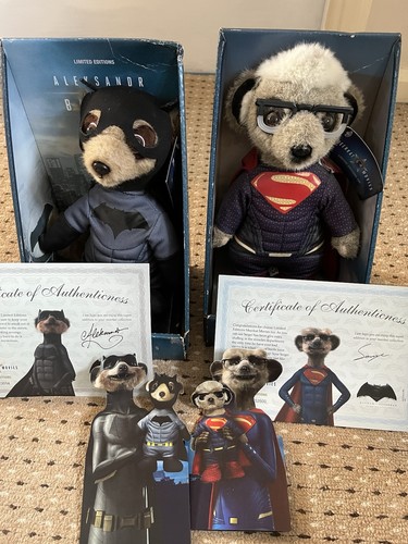 Batman superman meerkat - vs,