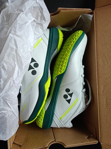 Yonex power cushion va - 65,