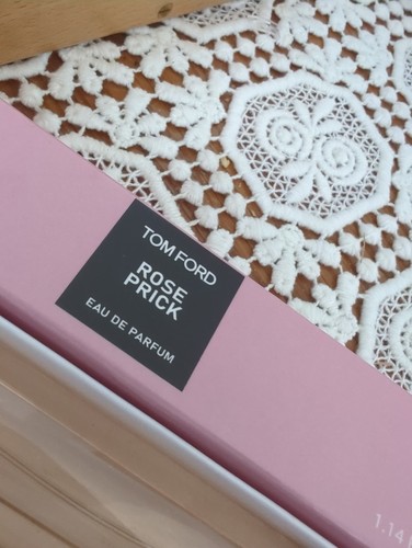 Luxury sneeze perfume - sneeze, ford
