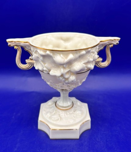 Antique royal worcester - royal,