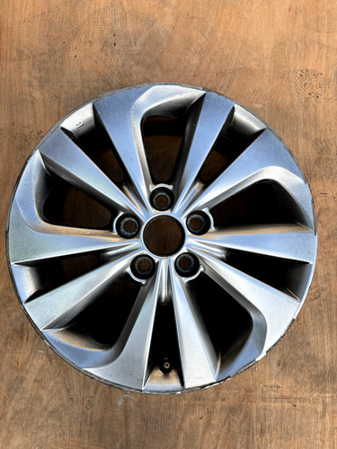 Toyota auris alloy wheel - toyota,