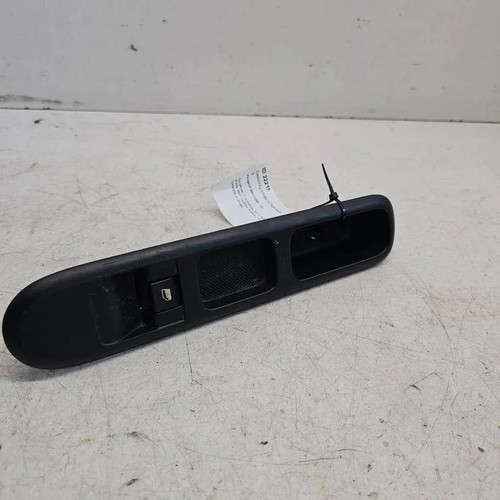 Peugeot 3008 front right door - peugeot,