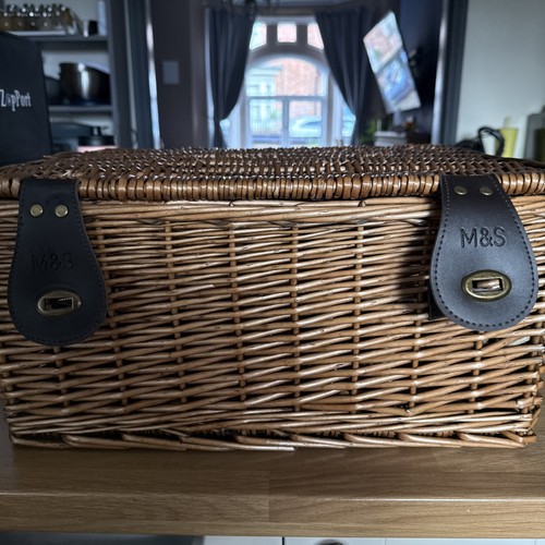 Large wicker picnic - large, hamper