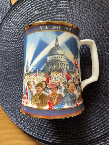Geoff hunt 1993 royal doulton - hunt,