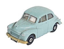 Vintage Corgi Morris Minor 1000 Diecast Car Model Classical Collectible Unboxed.