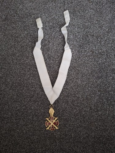 Masonic red cross - red,