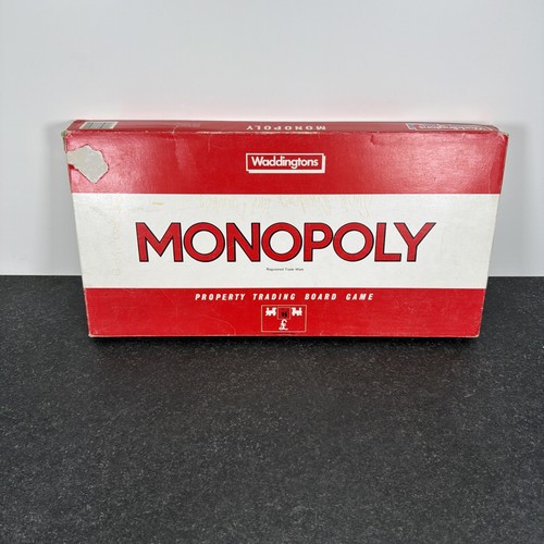 Vintage complete board game - complete,