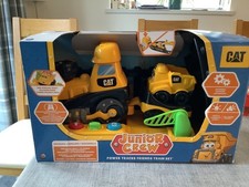 Junior Crew CAT Train set