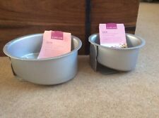 Lakeland round 15 cm &  20 cm Topsy Turvy Non-Stick Cake Pans Tins 