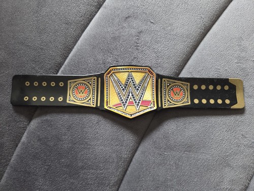 Wwe slap band - wwe, undisputed