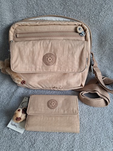 Brand new kipling zia bag - new,