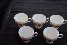 5, colclough cups in the