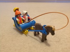 Playmobil 3391. Sleigh. Pony Sled  w/Pony and Figures. Christmas.