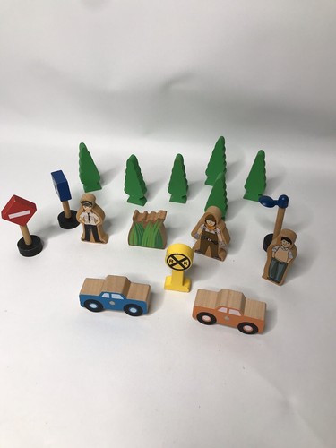 Wooden train set - set, accessories