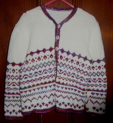 Girl yrs hand knit - ,